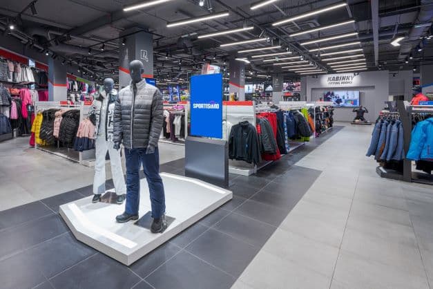 Skladon has established cooperation with Sportisimo. It temporarily takes over part of the supply of brick-and-mortar stores.