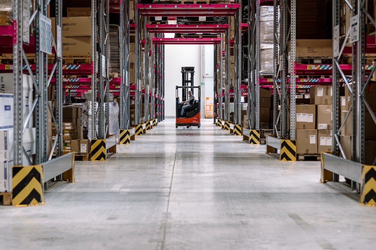 Skladon fulfillment: Paletové skladování produktů